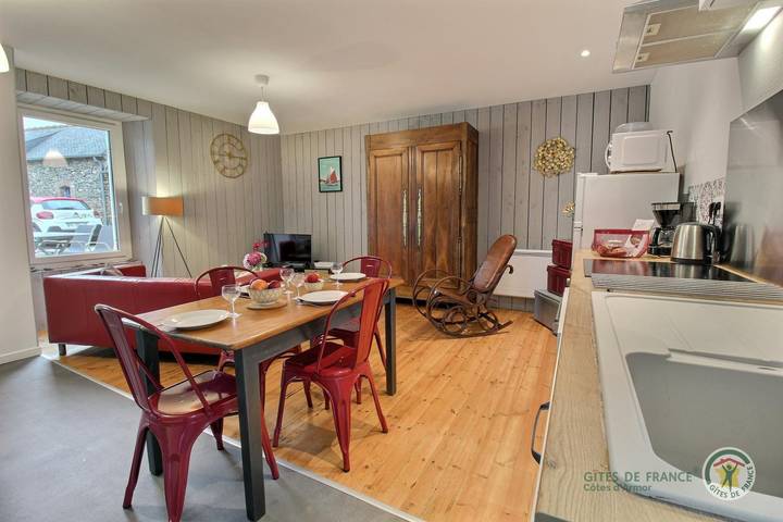 Gîte pour 4 personnes, avec jardin et terrasse à Pordic - 4