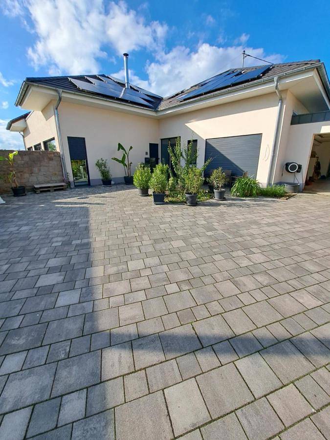 Ferienwohnung für 4 Personen, mit Ausblick und Terrasse sowie Sauna - 1