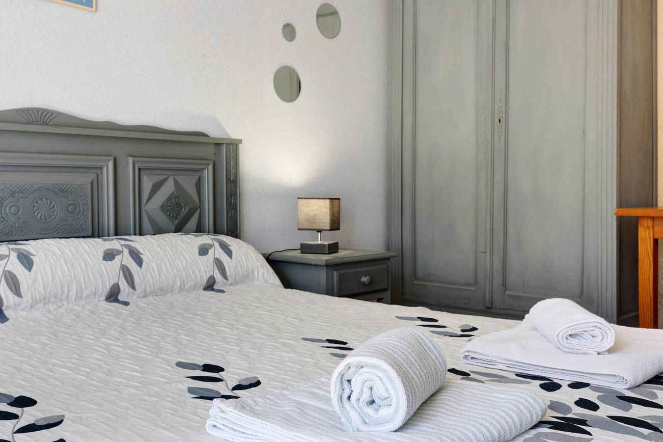 Chambre d'hôtes « La Ferme De La Croix D'allon » avec piscine, jardin partagés et Wi-Fi in Sarlat-la-Canéda, Périgord Noir