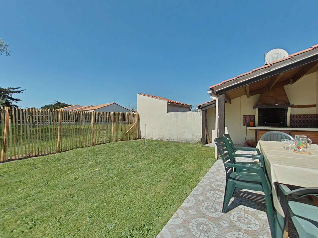 Maison plain pied tout confort, proche plage, 6 couchages, terrasse, 2 chambres, parking, Wi-Fi optionnel in Bretignolles-sur-Mer, Vallée de la Loire