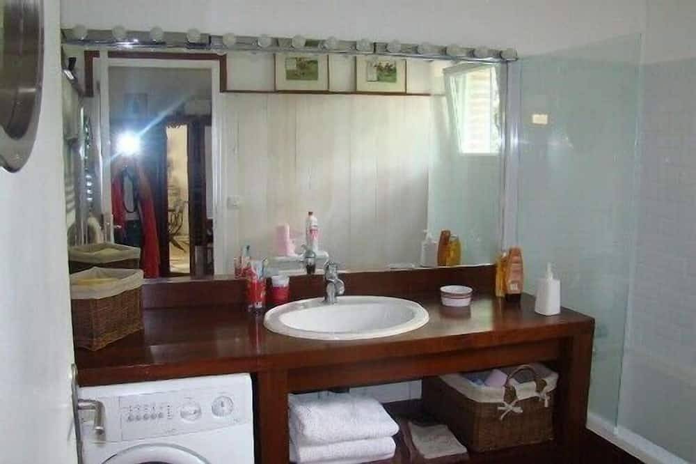 Charming Villa Mandee, 5 minutes from the Bassin beach in Taussat, Lanton