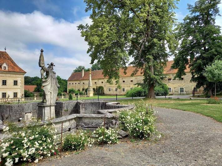 Ganze Ferienwohnung, Ferienwohnung Greillenstein - Ferienwohnung "Rossarium" in Greillenstein, Waldviertel