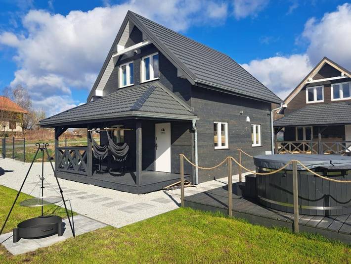 Apartament wakacyjny dla 8 osób, z Taras i Ogród oraz Widok w Mysłakowice