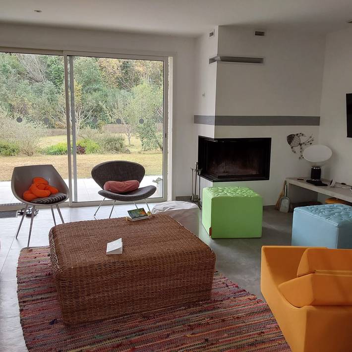 Location de vacances pour 6 personnes, avec jardin et terrasse, adapté aux familles à Santa-Maria-Poggio - 2