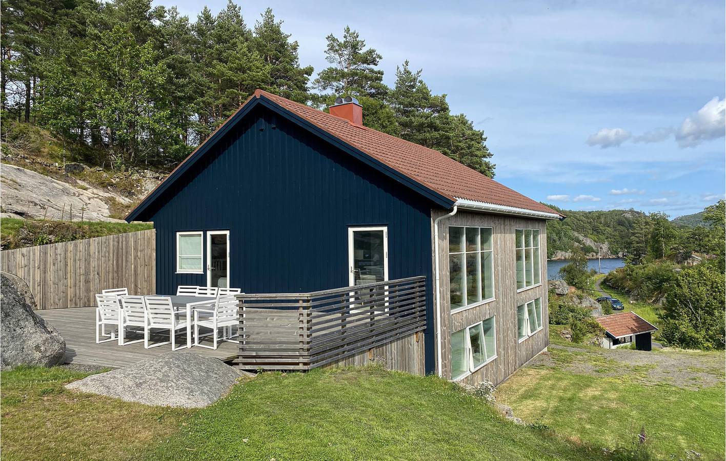 Ferienhaus für 11 Personen mit Garten in Farsund