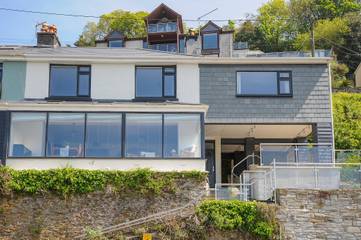 Cottage for 8 People in Looe, Cornwall, Photo 2