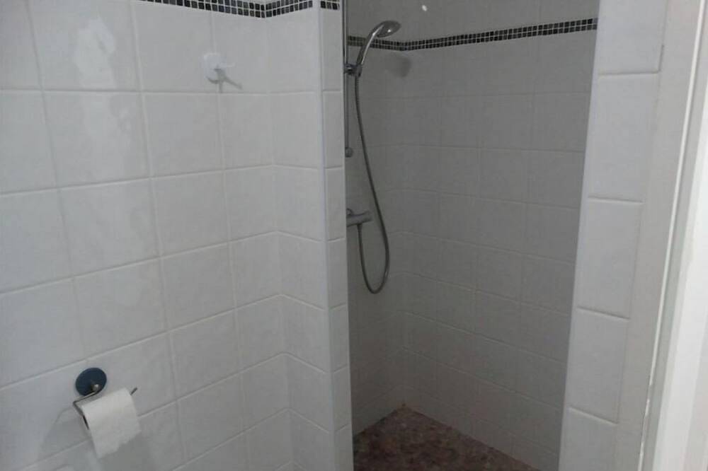T3 Les pieds dans l'eau: sea view - Air-conditioned, equipped apartment - Golf Campomoro in Belvédère-Campomoro, Distrito de Sartène