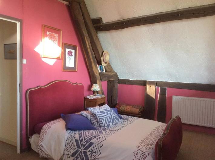 Chambre d’hôte pour 6 personnes, avec jardin et vue, animaux acceptés dans Livarot-Pays-d'Auge - 2