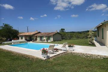 Chambre d’hôte pour 2 personnes, avec piscine et jardin à Saint-Antonin-Noble-Val