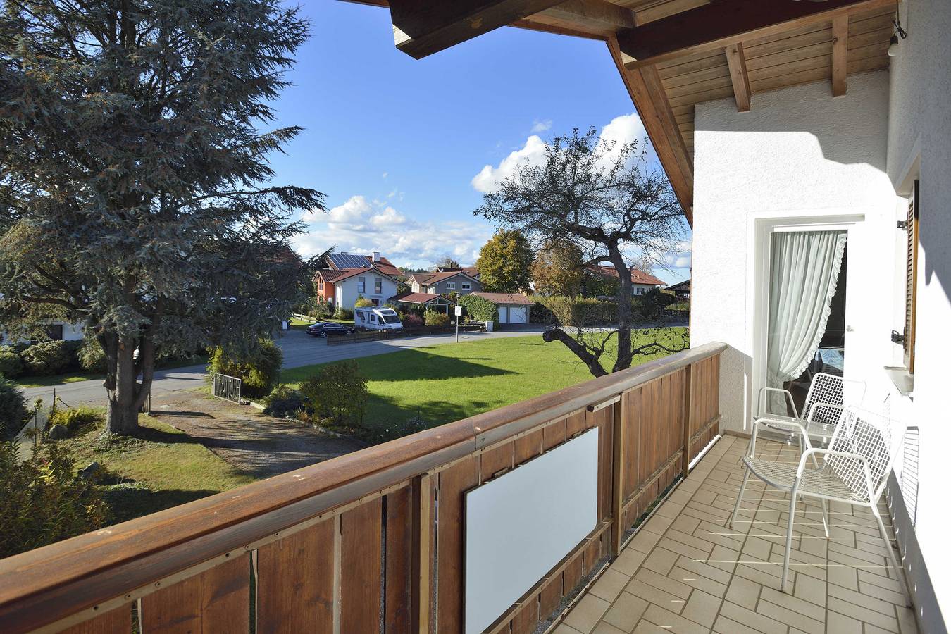 Apartamento vacacional entero, Haus Johanna - Vacation apartment with balcony in Seebruck, Lago Chiem