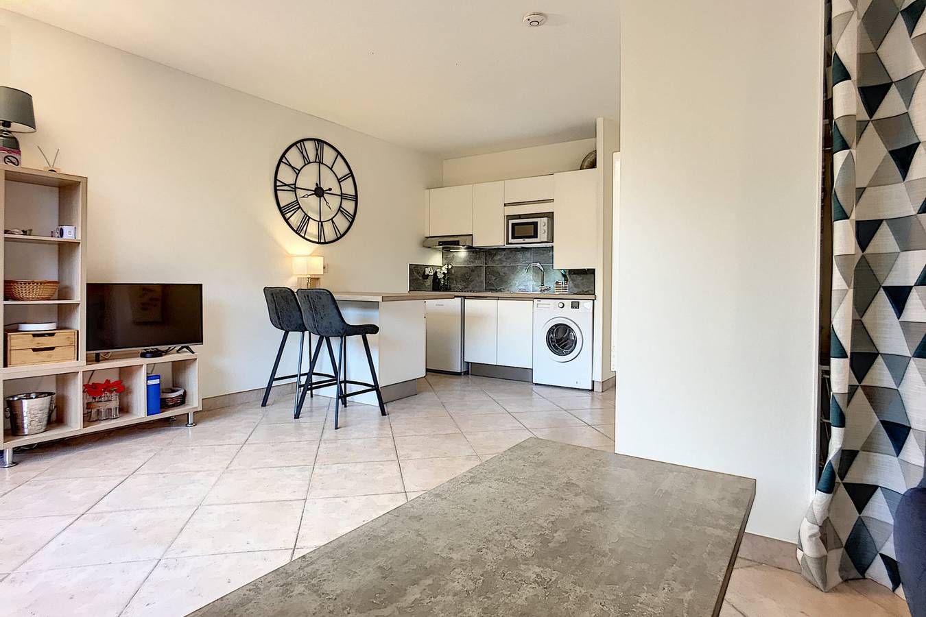 Monolocale intero, Monolocale per 2 persone con giardino in Antibes, Cannes e dintorni