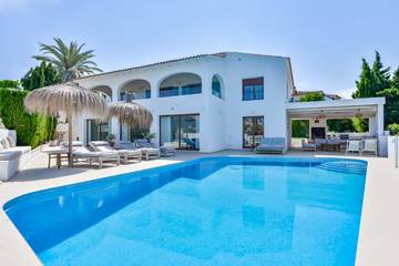 Villa für 14 Personen, mit Whirlpool und Garten in Alicante Provinz