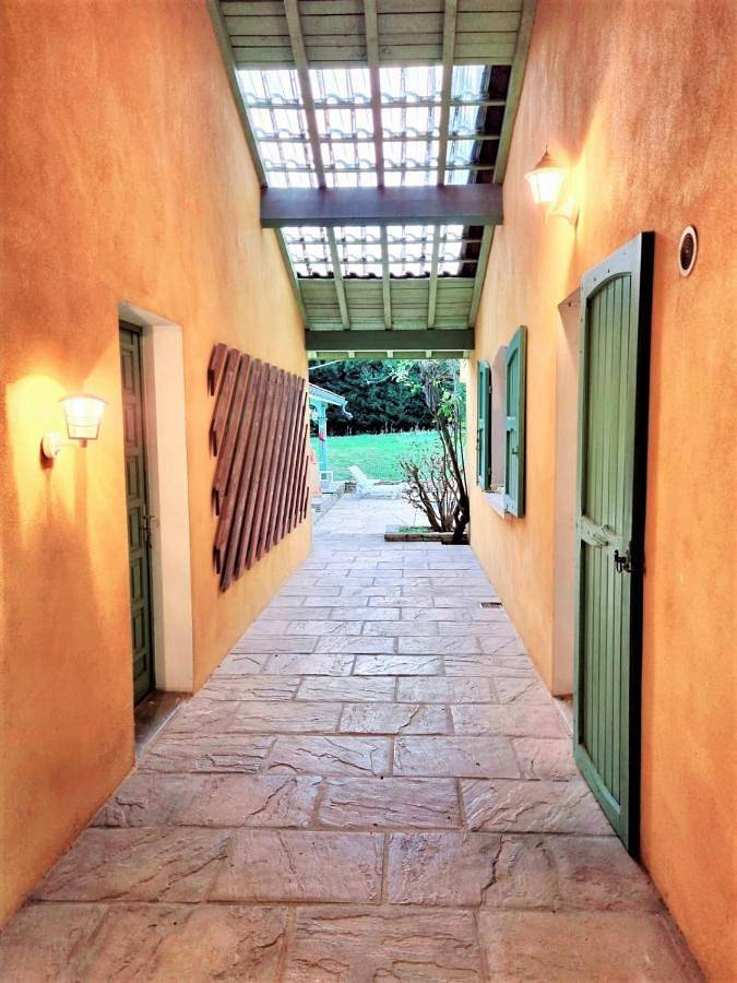 Appartement entier, Apartment in Charbonnières-les-Bains, Lyon et ses environs