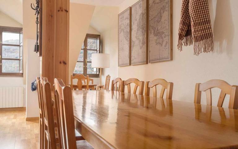 Gîte pour 8 personnes, avec vue sur le lac et balcon à Panticosa - 4