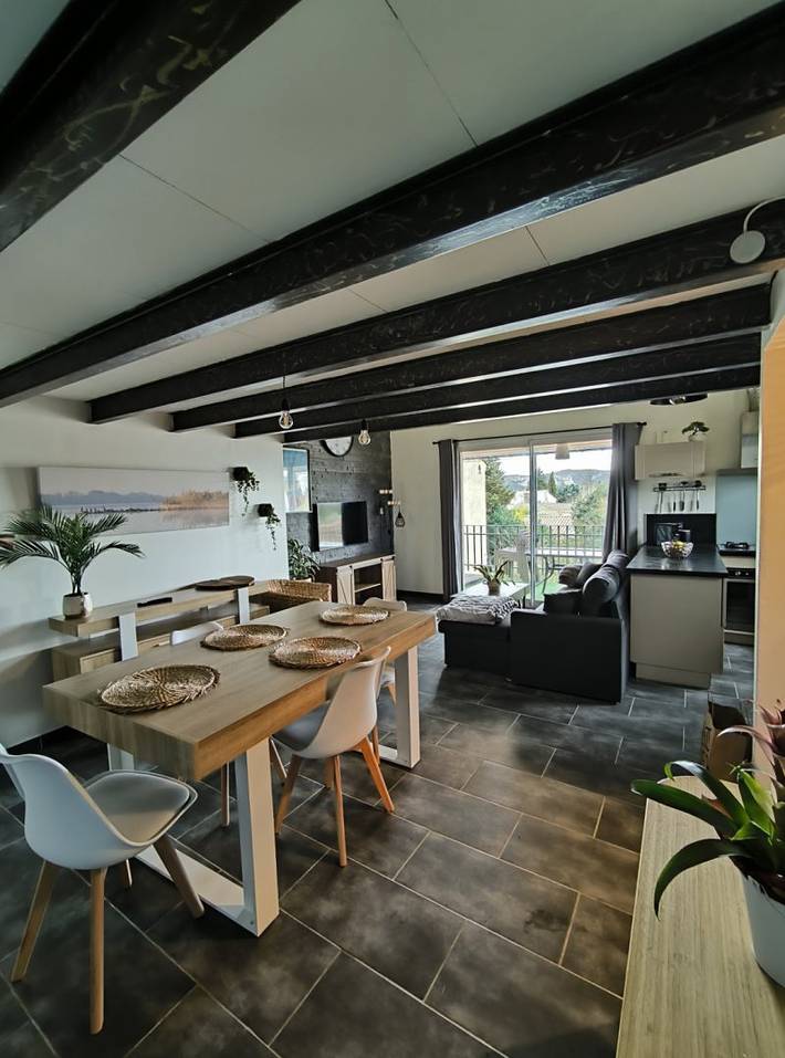 Gîte pour 4 personnes, avec terrasse à Pujaut - 2