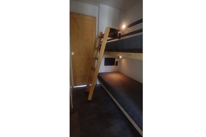 Ganze Wohnung, Wohnung 4/6 Personen 40m2 am Fuße der Pisten nach Süden 4 fl. Oder Les Menuires in Les Menuires, Saint-Martin-de-Belleville