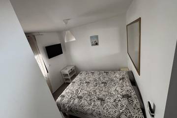 Maison De Vacances pour 5 Personnes dans Bessan, Région de Béziers, Photo 1
