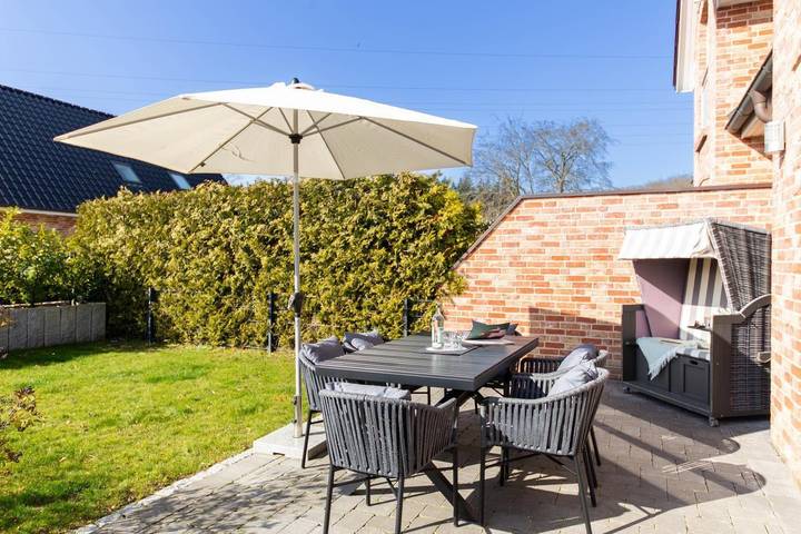 Ferienhaus für 8 Personen, mit Terrasse und Sauna in Scharbeutz - 3