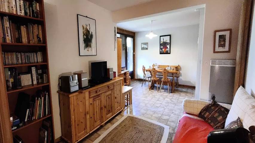 Ferienwohnung für 4 Personen, mit Terrasse und Garten sowie Ausblick