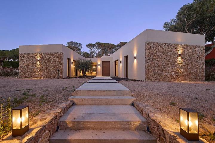 Alojamiento y desayuno para 2 personas, con jardín además de piscina y vistas en la Costa Brava