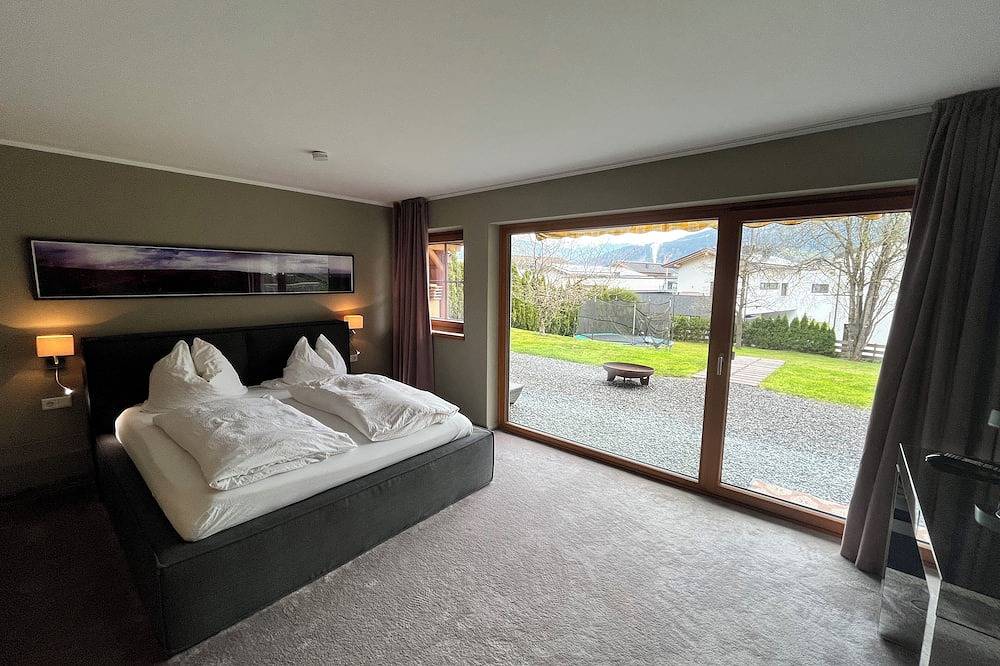 Wunderschöne, großzügige Villa mit W-Lan und herrlichem Bergblick in Oberndorf in Tirol, Kaisergebirge