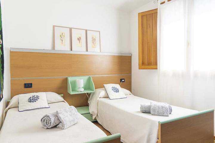 Ferienwohnung für 4 Personen, mit Whirlpool und Garten sowie Balkon in Lu Fraili di Sopra - 3