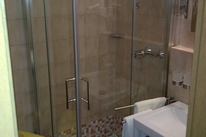 Hütte für 3 Personen, mit Balkon und Garten sowie Sauna in Bad Hindelang - 2