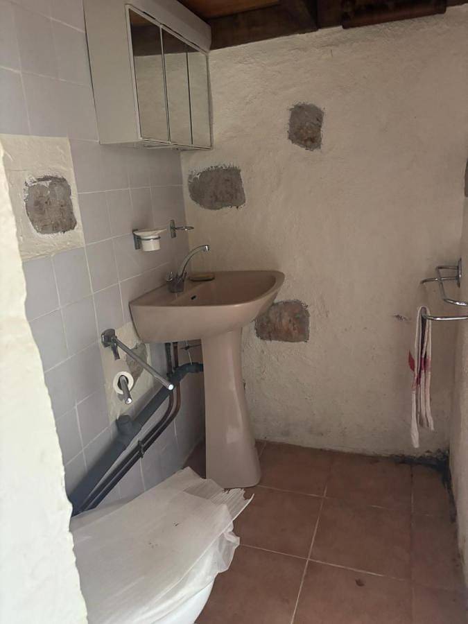 Maison d’hôte pour 4 personnes, avec Jacuzzi et Terrasse ainsi que Jardin et Vue à Barjols