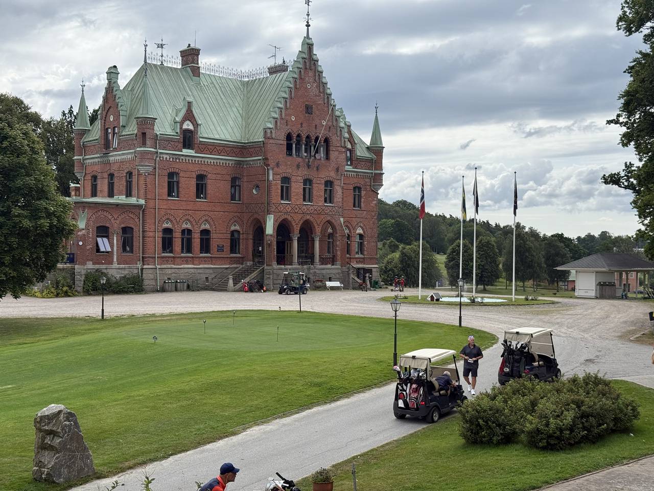 Hus för 13 Personer med bubbelpool in Norra Västkusten