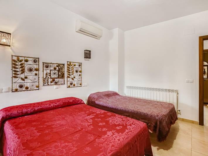 Casa rural para 15 personas, con Balcón/Terraza y Balcón además de Terraza y Piscina en Parque Nacional de Cabañeros - 4