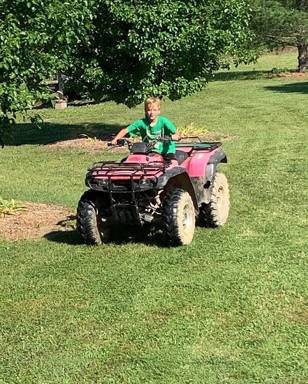 Barn for 11 people, with yard in 