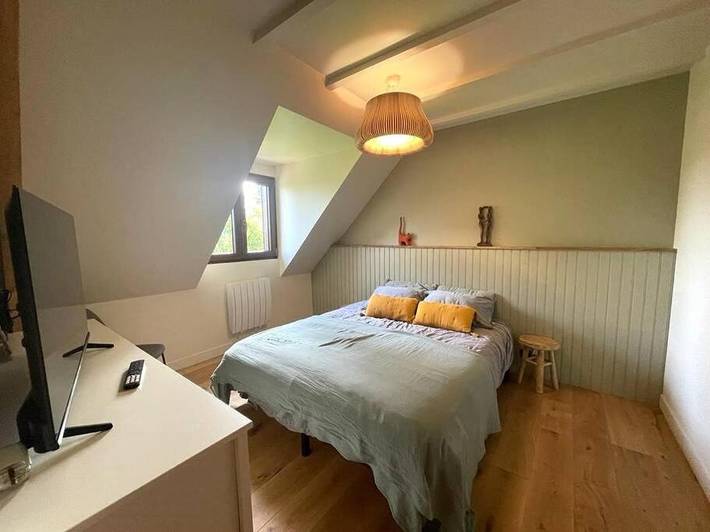 Location de vacances pour 10 personnes, avec jardin et terrasse à Saint-Étienne-la-Thillaye - 4