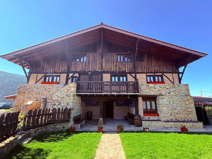 Apartamento de vacaciones para 4 personas, con jardín y vistas, Se admiten mascotas - 1