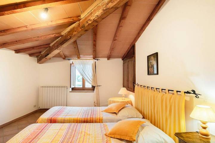 Private cottage in quiet area with pool for groups, family and friends in Piegaro, Perugia e dintorni