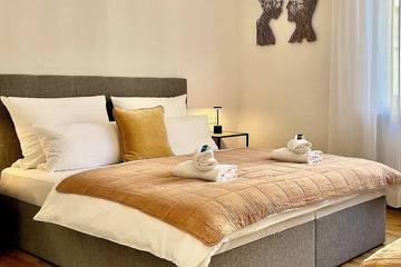 Vacation Rental for 8 Guests in Stuttgart, Swabia, Picture 2
