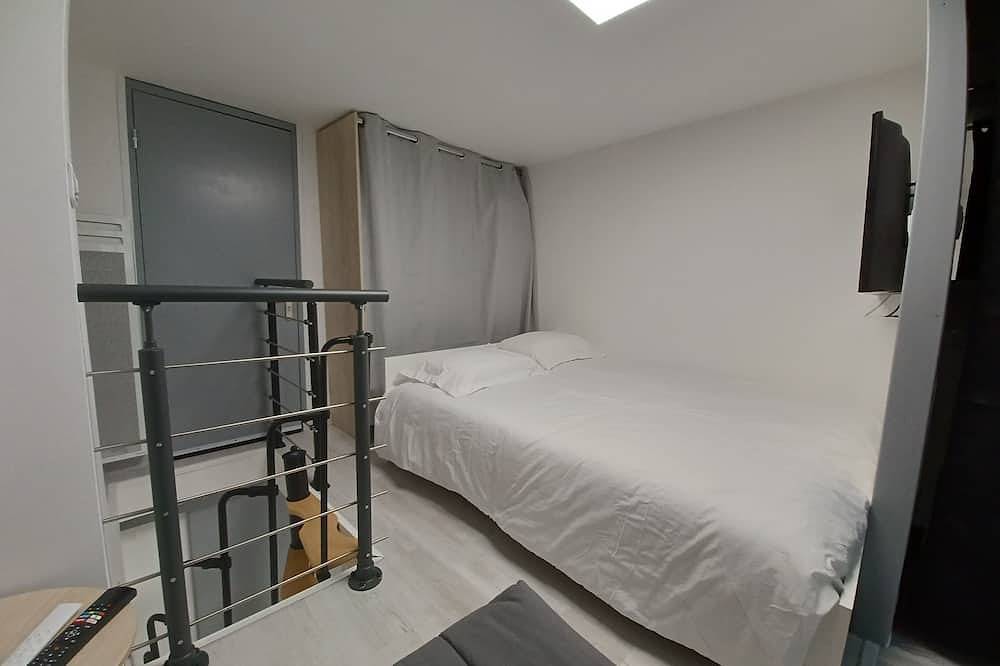 Entire apartment, Charming T2 duplex Centre Foix in Foix, Ariège