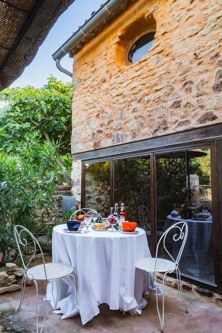 Gîte pour 2 personnes, avec terrasse et jardin, animaux acceptés à Roussillon - 4