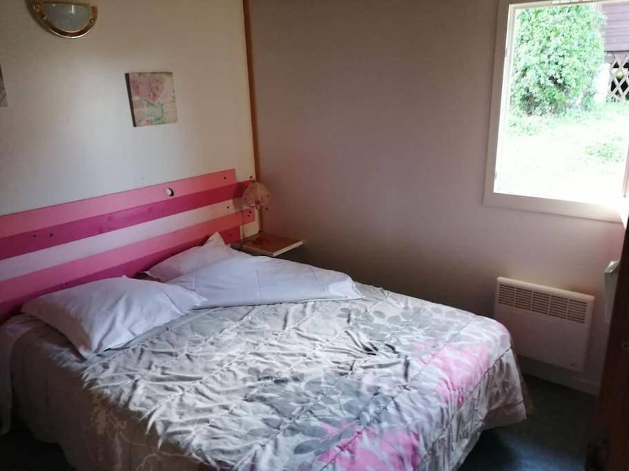 Three-Bedroom Chalet (6 Adults) in Saint-Cirgue, Région d'Albi