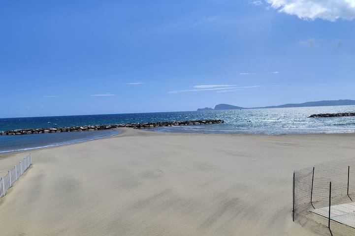 Location de vacances pour 6 personnes, avec balcon et jardin à Formia
