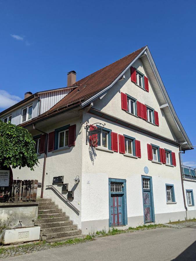Ferienwohnung für 4 Personen, mit Terrasse und Garten in Weißensberg