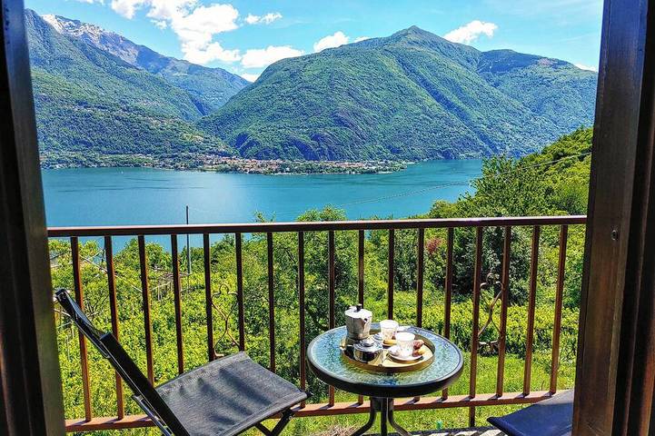 Ferienhaus für 4 Personen, mit Balkon und Garten in Cremia