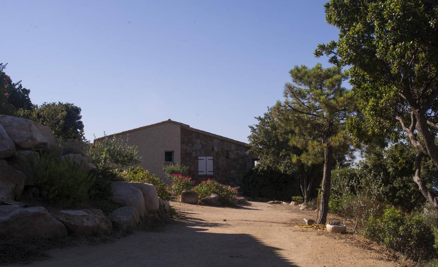 Casa rural con vistas al mar, piscina, terraza y aparcamiento - Monacia-d'Aullène in Roccapina, Monacia-d'Aullène