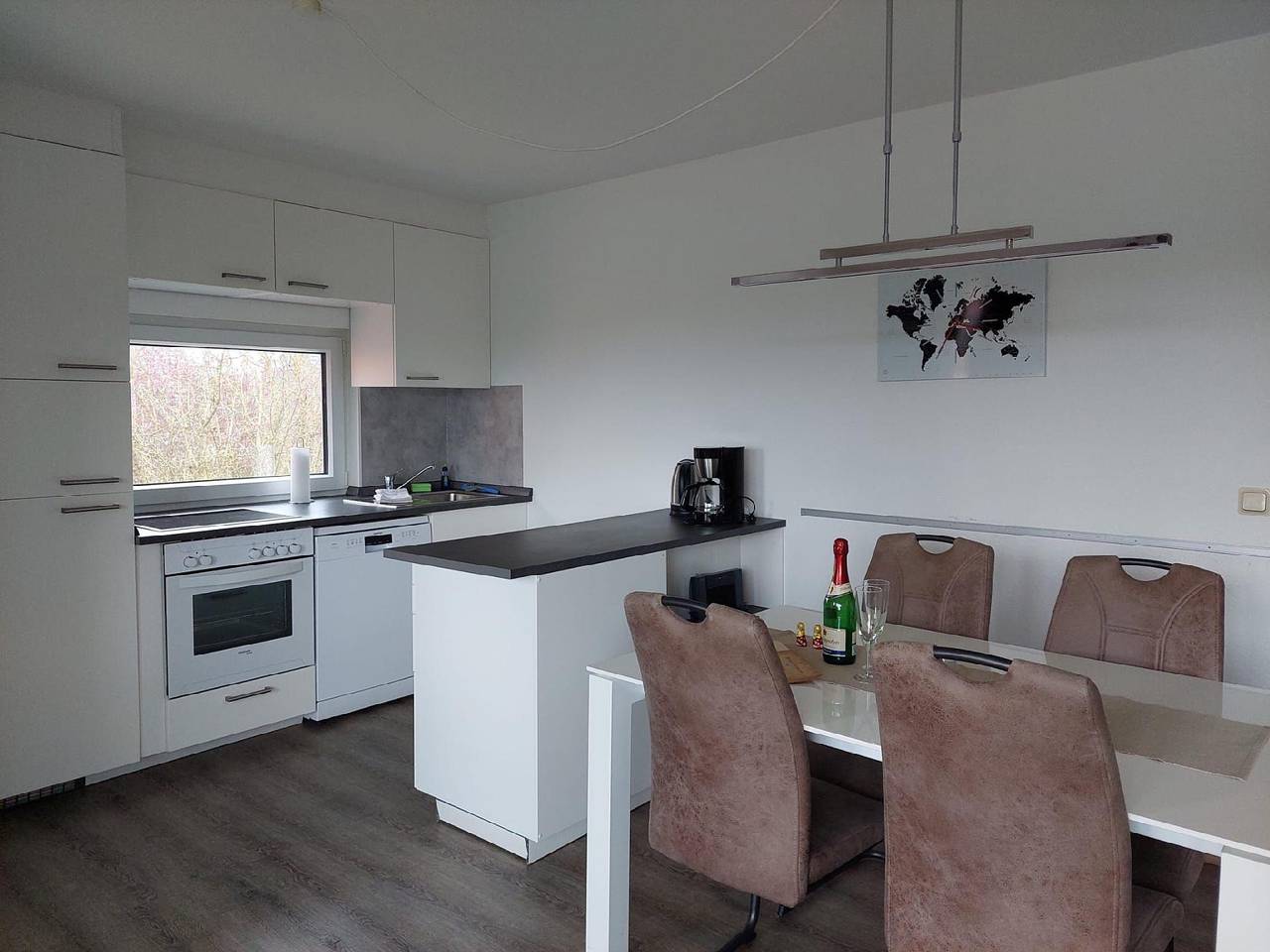 Ganze Ferienwohnung, Ferienwohnung Oberdeck mit Garten, Grill u. Balkon in Fedderwardersiel, Butjadingen