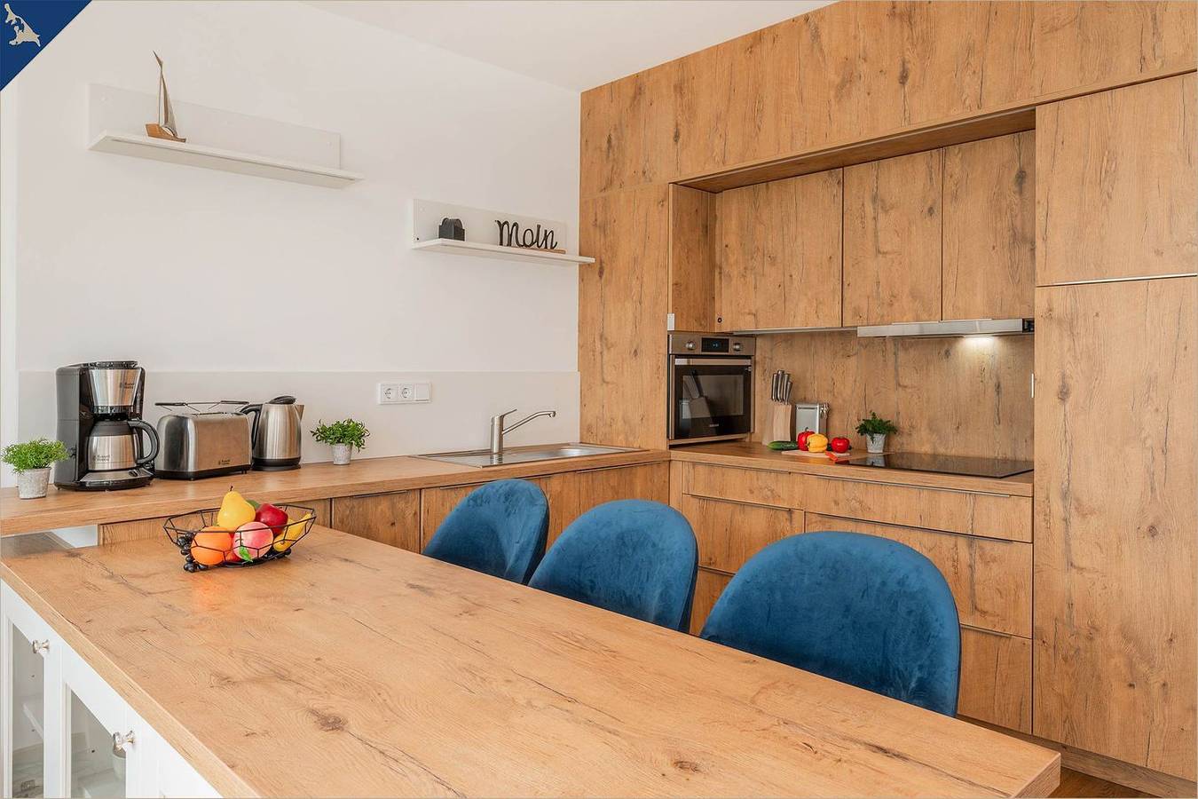 Ganze Wohnung, Ruhige Ferienwohnung am Stettiner Haff mit Blick aufs Stettiner Haff & großem Garten in Zirchow, Usedom