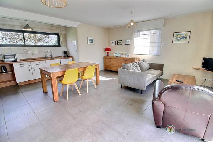 Gîte pour 4 personnes, avec sauna et terrasse ainsi que piscine et jardin dans Les Hospitaux (Erquy) - 3