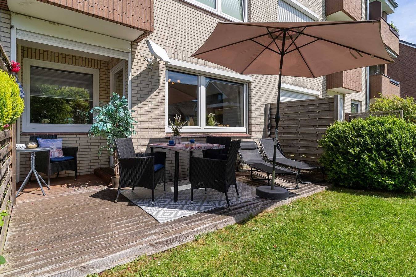Ganze Wohnung, Kleine Auszeit in Büsum: Ihre Ferienwohnung mit Südterrasse der Nordsee in Büsum, Dithmarschen