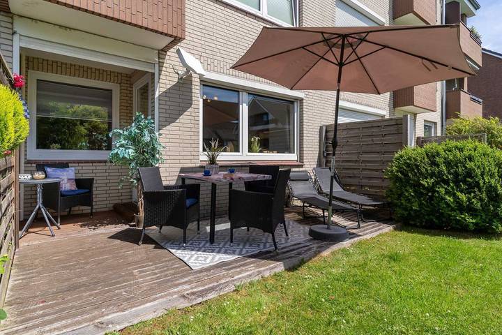 Ganze Wohnung, Kleine Auszeit in Büsum: Ihre Ferienwohnung mit Südterrasse der Nordsee in Büsum, Kreis Dithmarschen