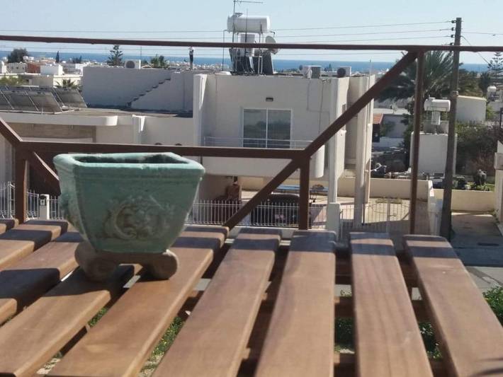 Gîte pour 4 personnes, avec terrasse dans Oróklini - 3