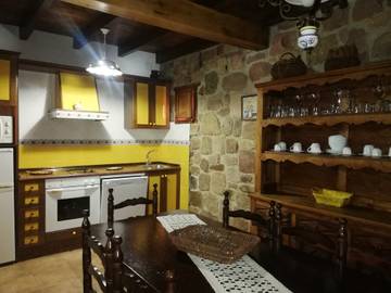Casa Rural para 4 Personas en Mudá, Montaña Palentina, Foto 3