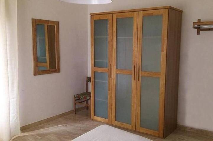 Großes gemütliches Haus 400 Meter vom Meer, ideal für Familien und Gruppen in Santa Maria Navarrese, Baunei